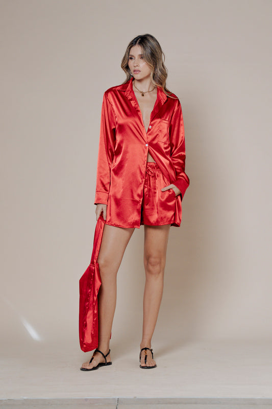 CHIC SHORT SATIN SILK